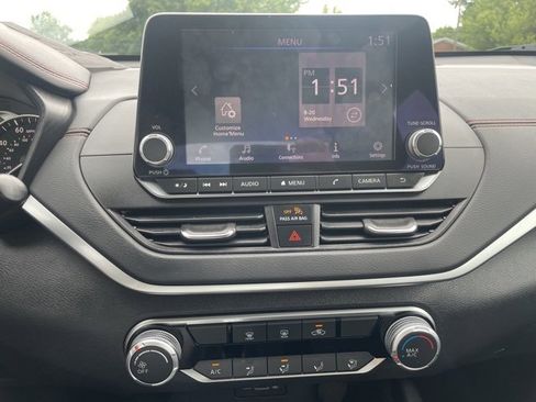 Used 2022 Nissan Altima 2.5 SR image 23