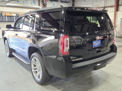 Used 2018 GMC Yukon SLT w/ Premium Edition image 21