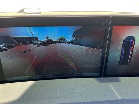 New 2026 Lincoln Navigator Reserve w/ Jet Appearance Package AWD/4WD image 18
