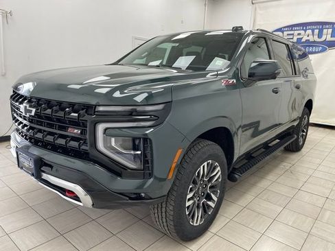 New 2026 Chevrolet Suburban Z71 w/ Comfort Package AWD/4WD image 19