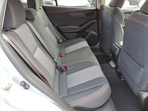 Used 2023 Subaru Crosstrek 2.0i Premium image 11