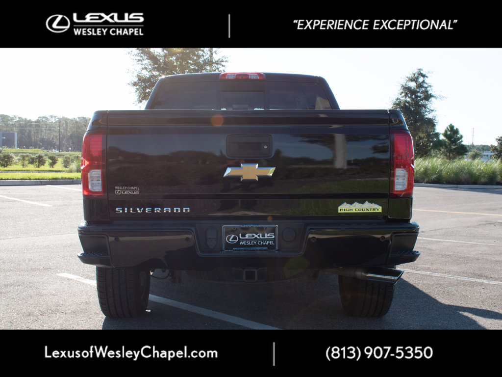 Used 2017 Chevrolet Silverado 1500 High Country AWD/4WD image 6
