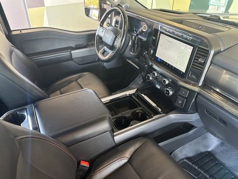 Used 2024 Ford F250 Lariat w/ Lariat Ultimate Package AWD/4WD image 39
