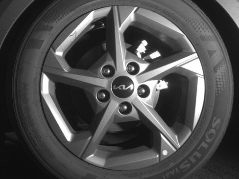 Used 2025 Kia K4 LXS image 14