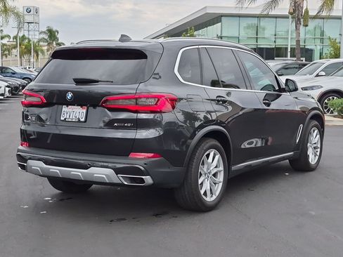 Used 2019 BMW X5 xDrive40i w/ Parking Assistance Package AWD/4WD image 10