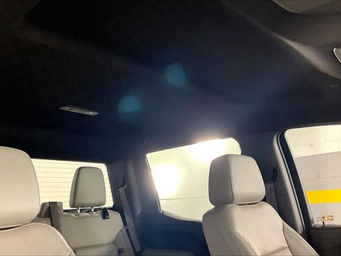 Used 2021 GMC Sierra 1500 SLT image 14