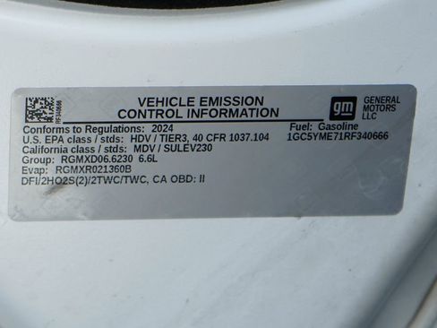 Used 2024 Chevrolet Silverado 2500 Custom w/ Custom Convenience Package image 16