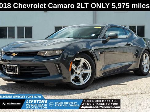Used 2018 Chevrolet Camaro LT RWD image 1