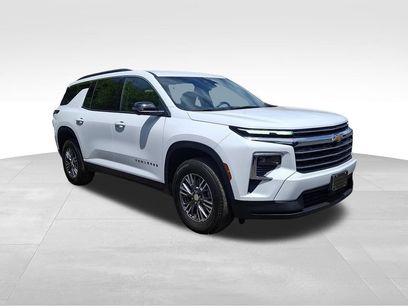 Used 2026 Chevrolet Traverse LT w/ Driver Confidence Package