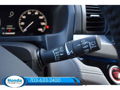 New 2026 Honda Odyssey Touring image 11