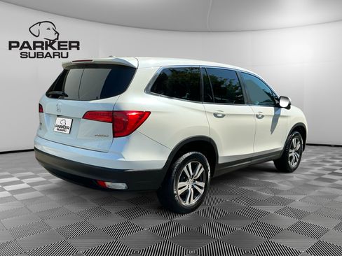 Used 2017 Honda Pilot EX image 5