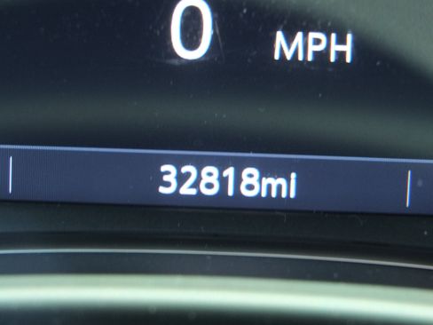 Used 2024 GMC Terrain SLT w/ Tech Package AWD/4WD image 24