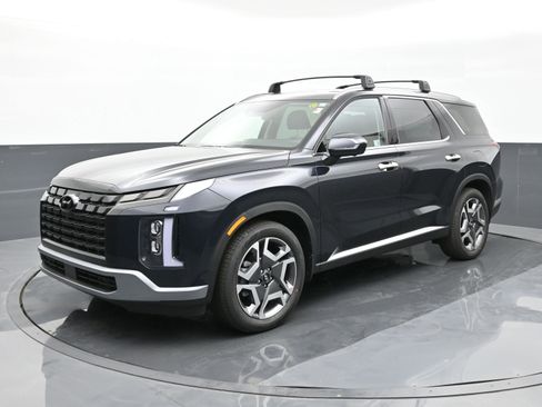 Used 2025 Hyundai Palisade SEL image 1
