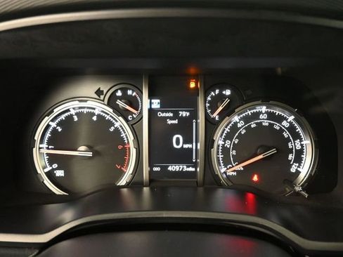 Used 2024 Toyota 4Runner TRD Off-Road image 13
