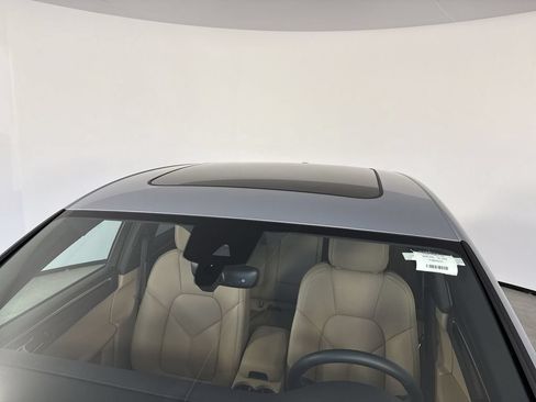 Certified 2026 Porsche Macan AWD/4WD image 17