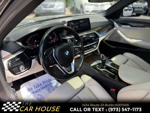 Used 2020 BMW 530i xDrive w/ Premium Package AWD/4WD image 14