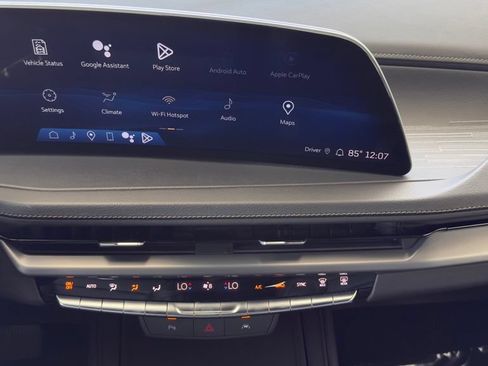 Used 2024 Cadillac XT4 Premium Luxury FWD image 20