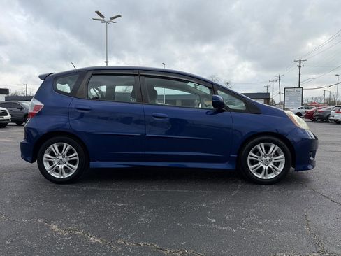 Used 2009 Honda Fit Sport image 4