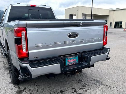 Used 2024 Ford F350 Lariat w/ Lariat Ultimate Package AWD/4WD image 8