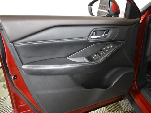 Used 2023 Nissan Rogue SV w/ SV Premium Package AWD/4WD image 7