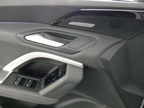 New 2025 Audi Q5 Premium Plus image 11