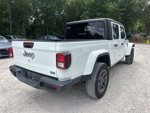 Used 2023 Jeep Gladiator Overland AWD/4WD image 45