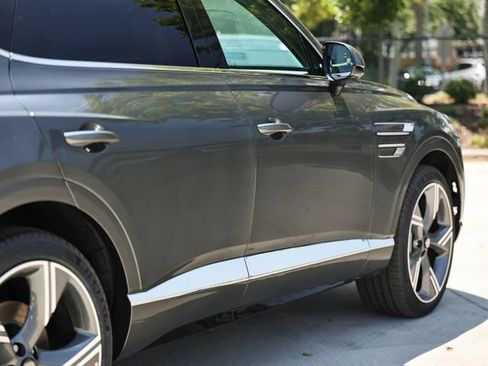 New 2026 Genesis GV80 3.5T Prestige AWD/4WD image 4