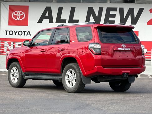 Used 2024 Toyota 4Runner SR5 image 3