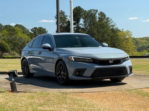 Used 2022 Honda Civic Sport Touring image 1