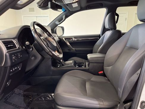 Used 2023 Lexus GX 460 Premium w/ Premium Plus Package AWD/4WD image 14