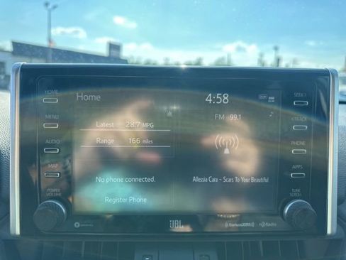 Used 2021 Toyota RAV4 XLE Premium AWD/4WD image 17