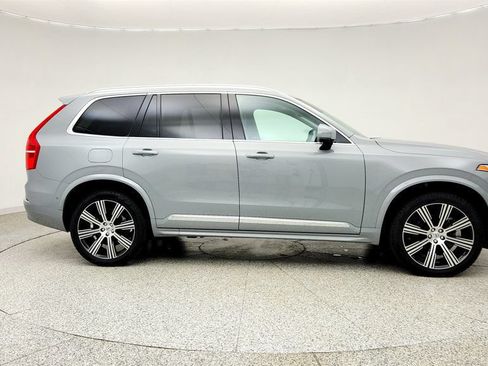 Used 2025 Volvo XC90 T8 Plus w/ Protection Package Premier AWD/4WD image 4