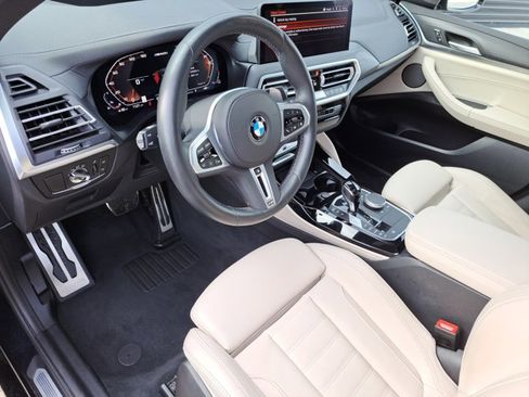 Used 2023 BMW X4 M40i w/ Premium Package image 17