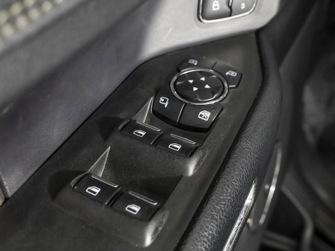 Used 2021 Ford Expedition Limited AWD/4WD image 36