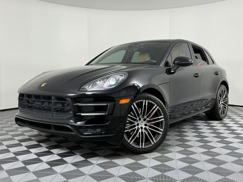 Used 2018 Porsche Macan Turbo image 1