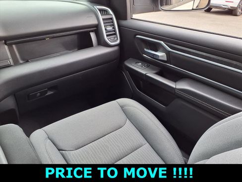 Used 2023 RAM 1500 Big Horn w/ Trailer Tow Group image 9