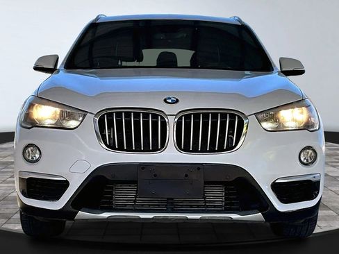 Used 2018 BMW X1 xDrive28i image 2