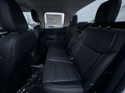 New 2025 Ford Maverick Lobo image 24