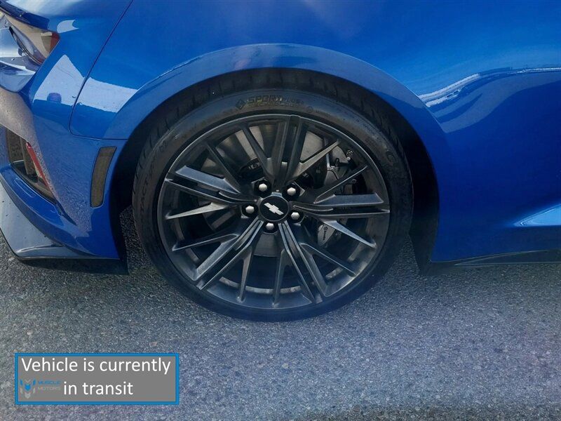 Used 2018 Chevrolet Camaro ZL1 RWD image 8