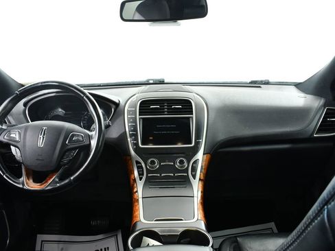 Used 2016 Lincoln MKX Reserve w/ Climate Package image 7