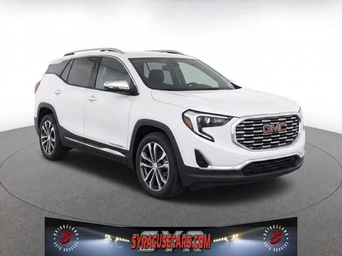 Used 2020 GMC Terrain Denali w/ GMC Pro Grade Package AWD/4WD image 1