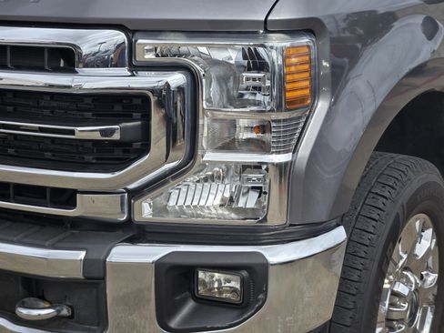 Certified 2022 Ford F250 Lariat w/ Chrome Package image 6