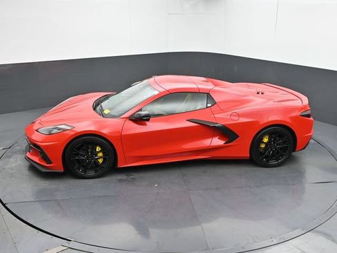 Used 2025 Chevrolet Corvette Stingray Preferred Conv w/ 2LT RWD image 36
