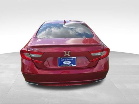 Used 2018 Honda Accord EX-L image 6