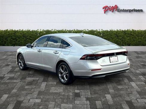 Used 2024 Honda Accord EX image 3