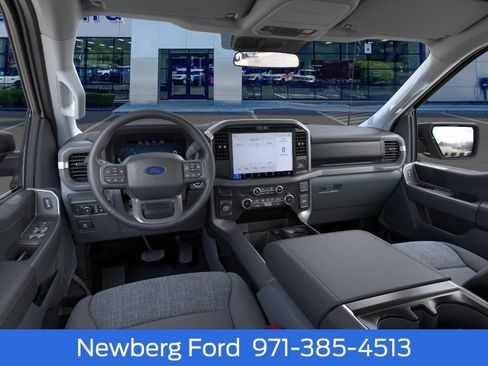 New 2026 Ford F150 XLT w/ XLT Chrome Appearance Package AWD/4WD image 9