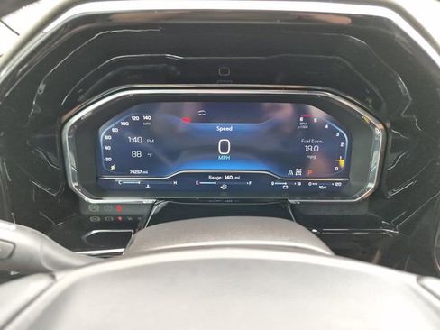 Used 2024 Chevrolet Silverado 1500 ZR2 w/ Technology Package AWD/4WD image 38