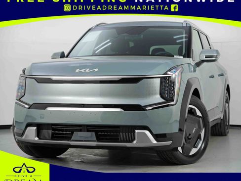 Used 2024 Kia EV9 Land image 1