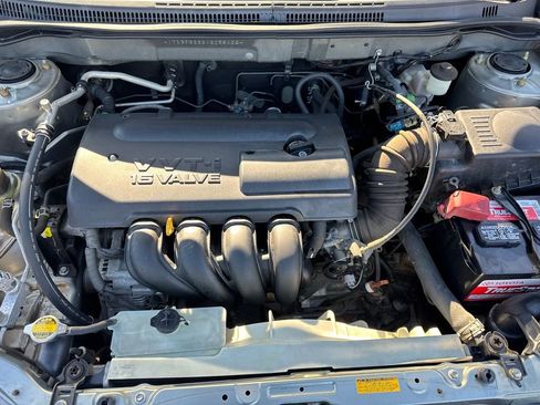 Used 2004 Toyota Corolla LE image 31