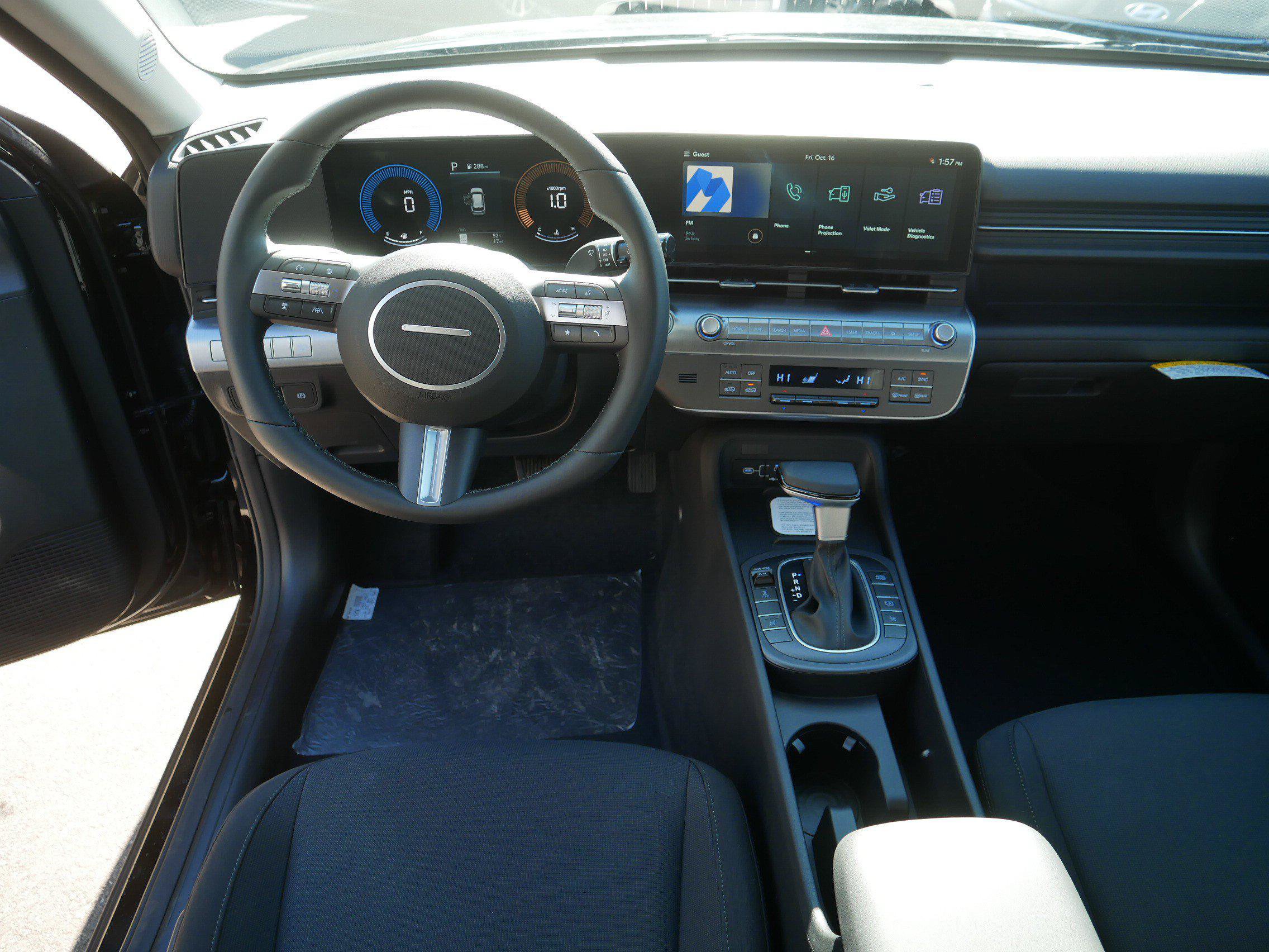 New 2027 Hyundai Kona SEL Sport AWD/4WD image 7